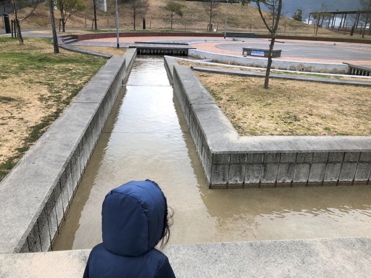 あるかぽーと水路