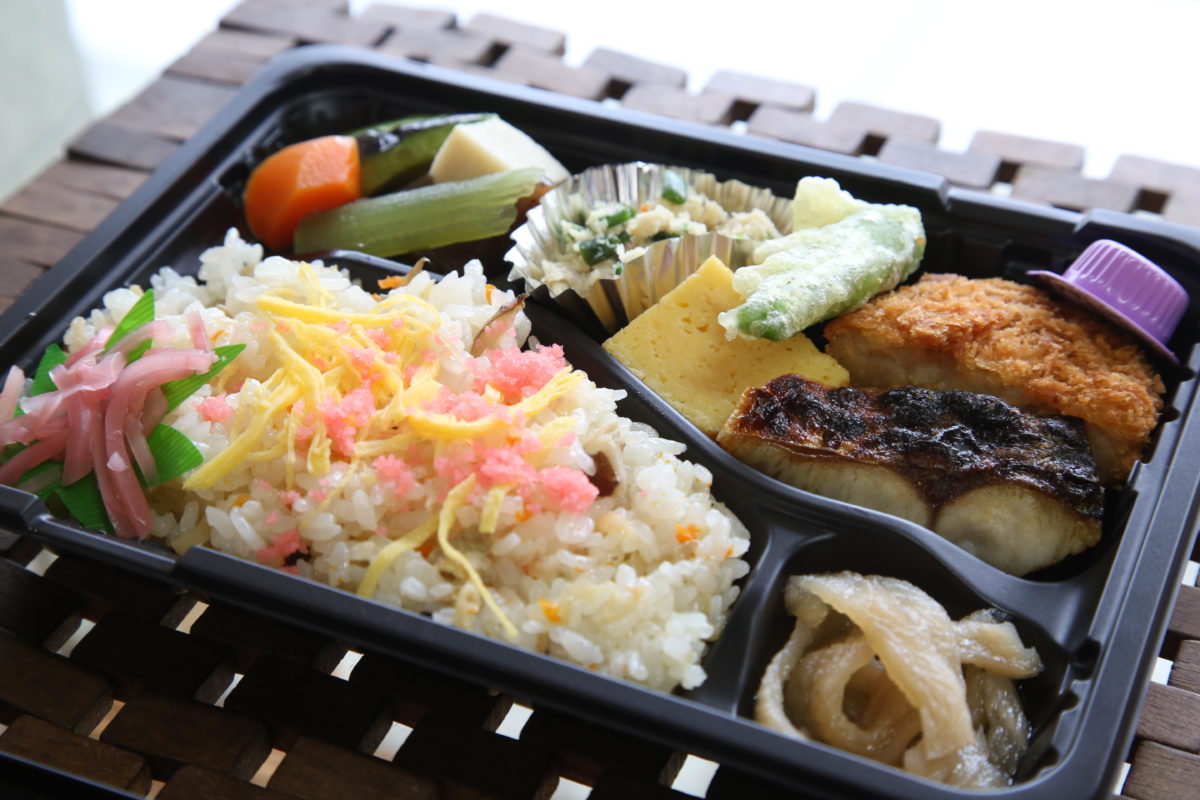 五目ちらし弁当