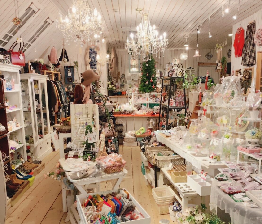 子連れも安心 まるで宝箱のような雑貨店 Prinowa プリノワ かんもんノート